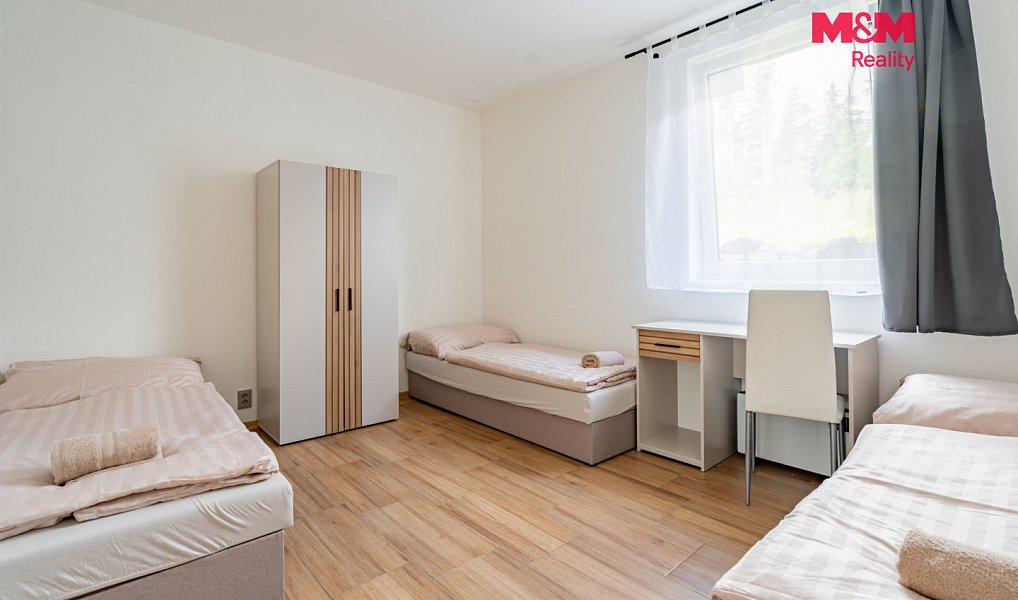 Prodej ubytovacího objektu 226 m², Lipno nad Vltavou – náhled fotky 12