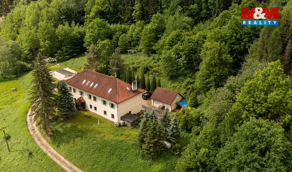 Prodej ubytovacího objektu 620 m², Mukařov – náhled fotky 4