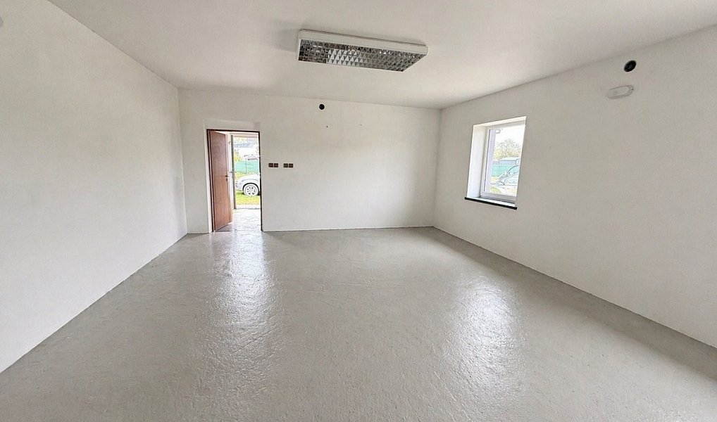Prodej domu 200 m² s pozemkem 1 203 m², Kly – náhled fotky 34