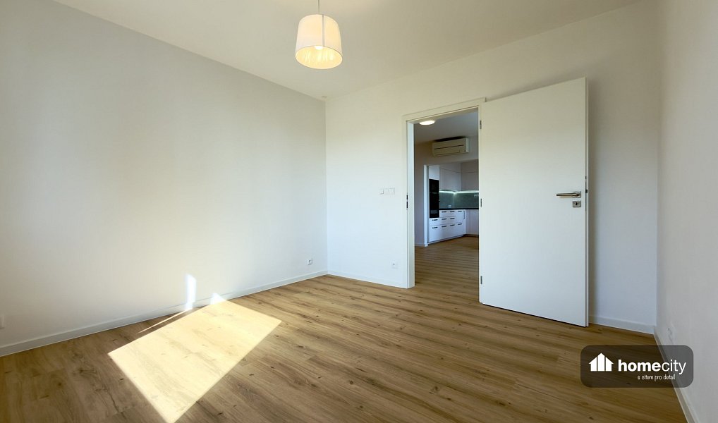 Pronájem bytu 3+kk 68 m², Pardubice – náhled fotky 25