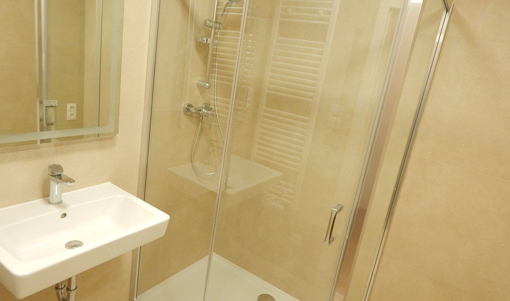 Prodej bytu 1+kk 29 m², Kladno – náhled fotky 2