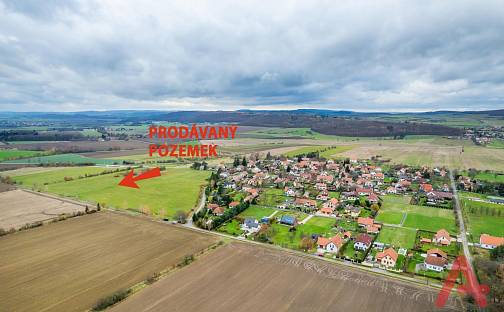 Prodej pole 3 803 m², Vižina, okres Beroun