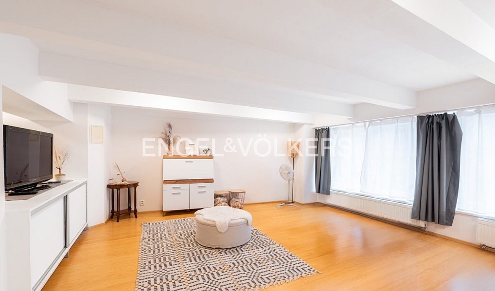 Pronájem bytu 3+kk 102 m², Praha – náhled fotky 3