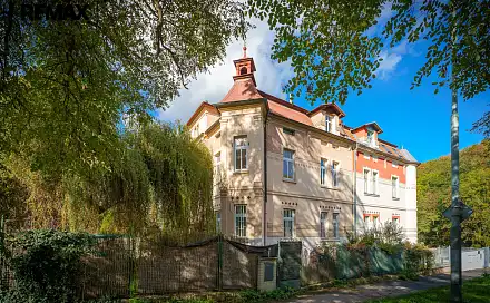 Prodej domu 269 m² s pozemkem 496 m², Jinonická, Praha 5 - Košíře