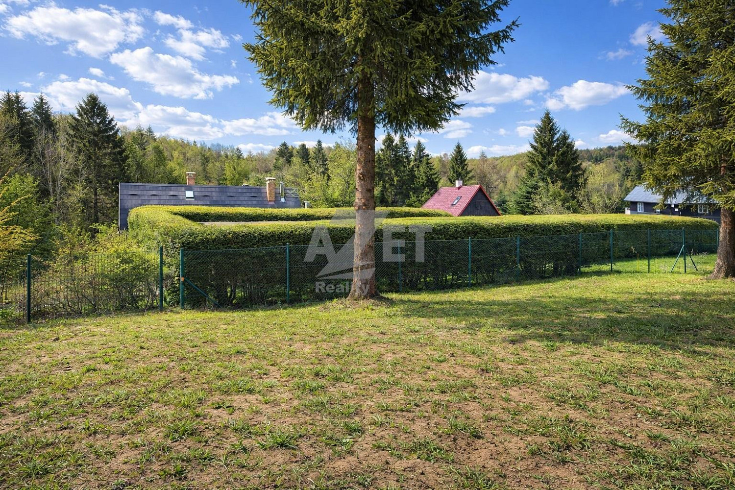 Prodej zahrady 800 m²