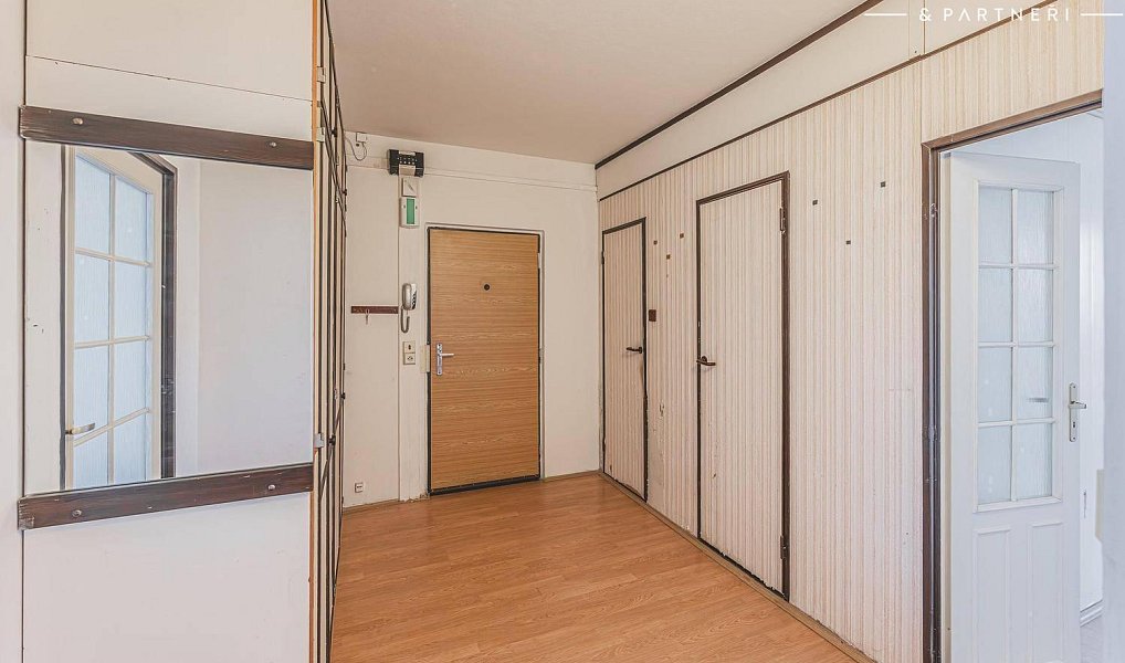 Prodej bytu 3+1 99 m², Hradec Králové – náhled fotky 26