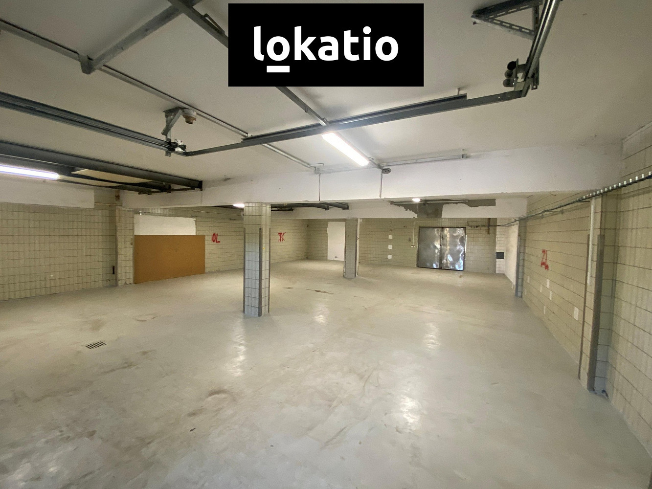 Pronájem skladovacích prostor 235 m² — photo 2