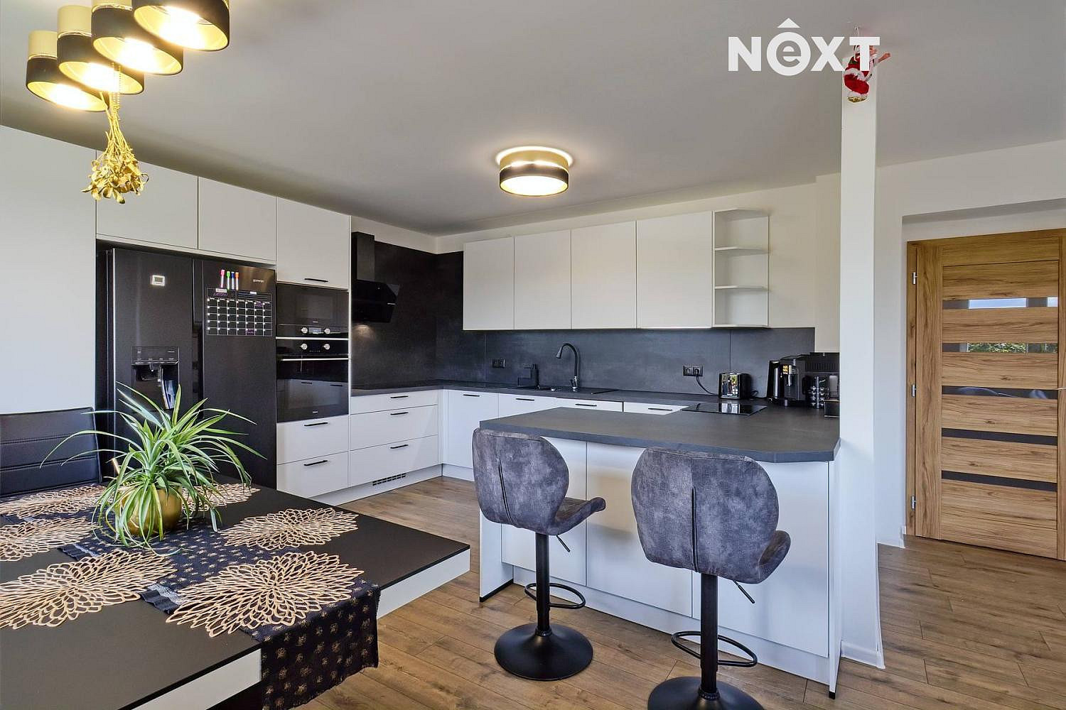 Prodej komerčního objektu (jiného typu) 212 m² — photo 3