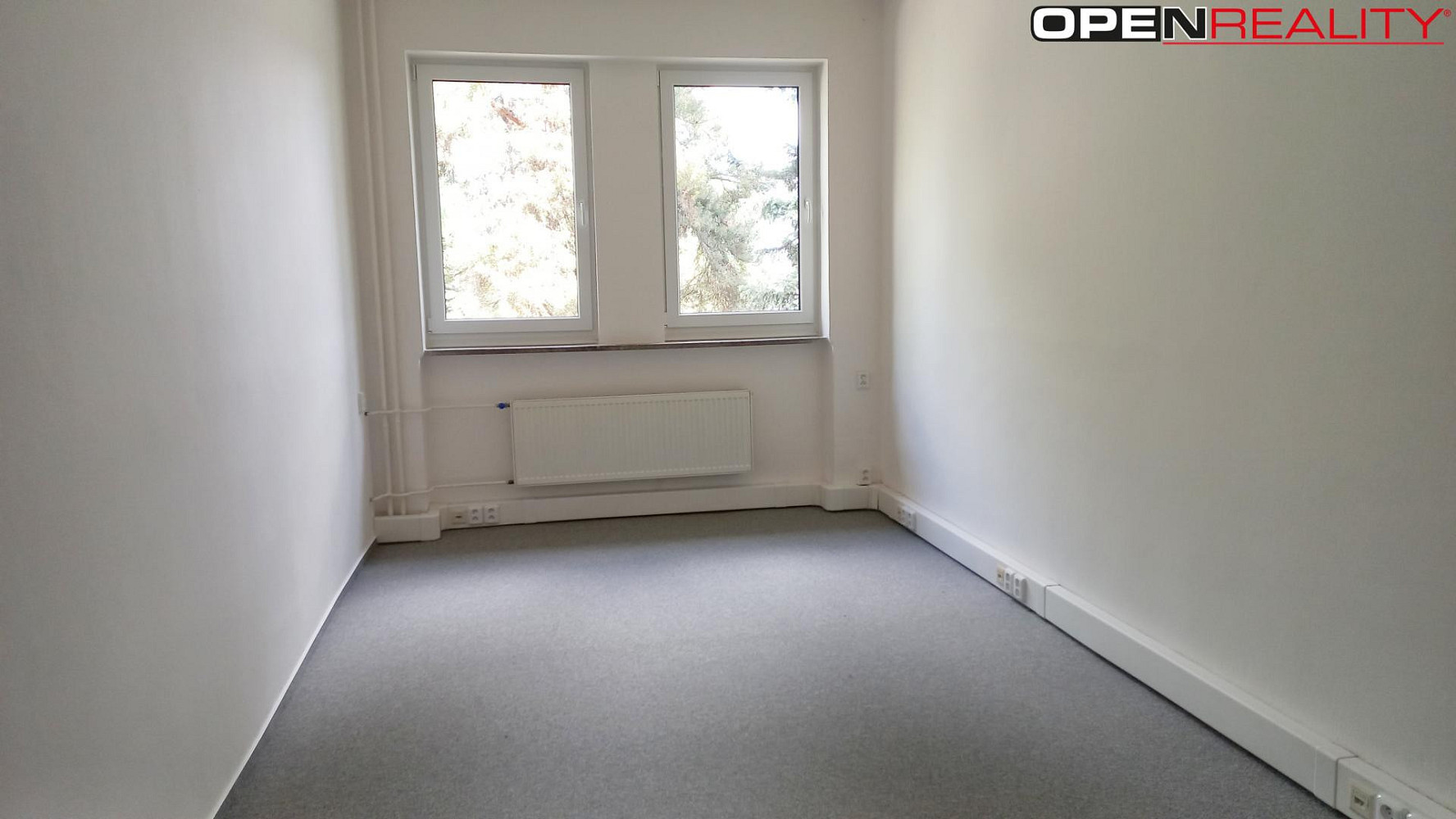 Pronájem kanceláře 760 m² – fotografie 3