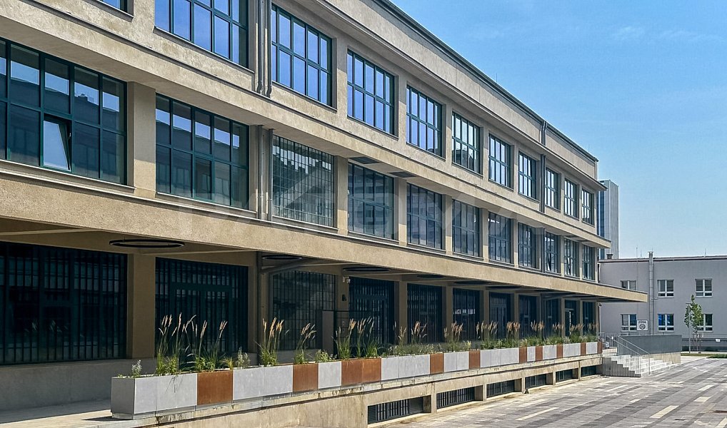 Pronájem obchodních prostor 180 m², Praha – náhled fotky 4