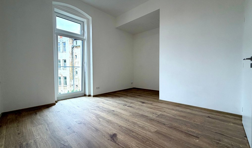 Pronájem bytu 2+kk 64 m², Cheb – náhled fotky 3