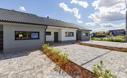 Prodej domu 82 m² s pozemkem 385 m², Znojmo - Načeratice