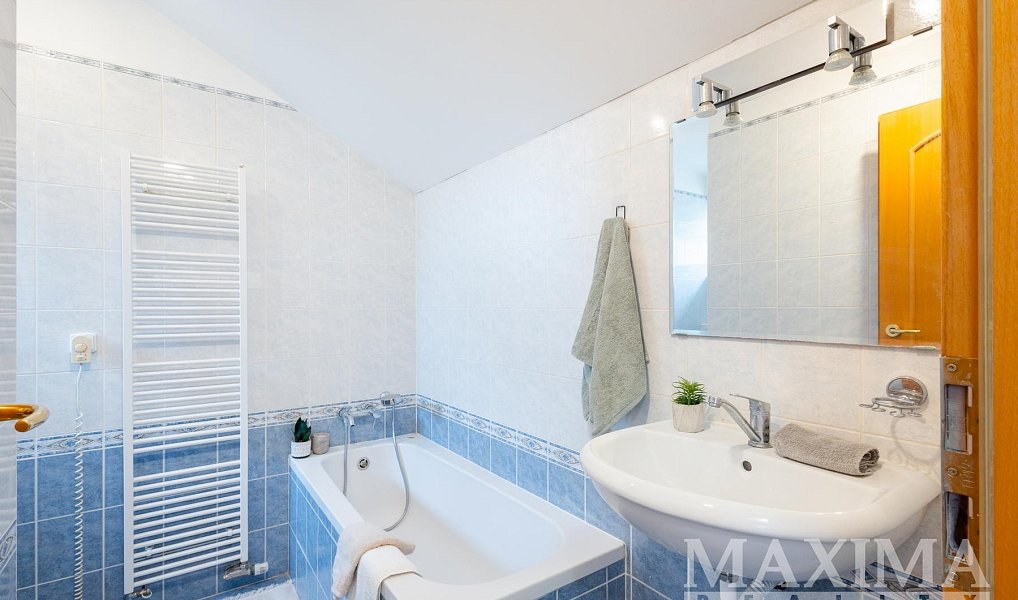 Prodej bytu 1+1 64 m², Praha – náhled fotky 15