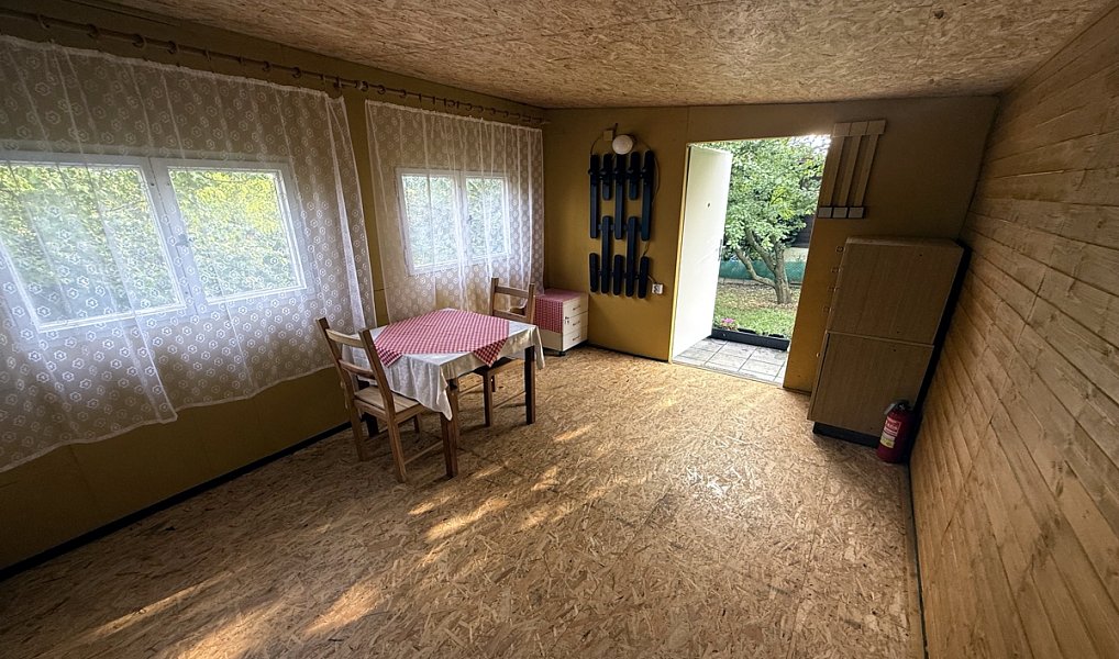 Prodej zahrady 295 m², Praha – náhled fotky 16