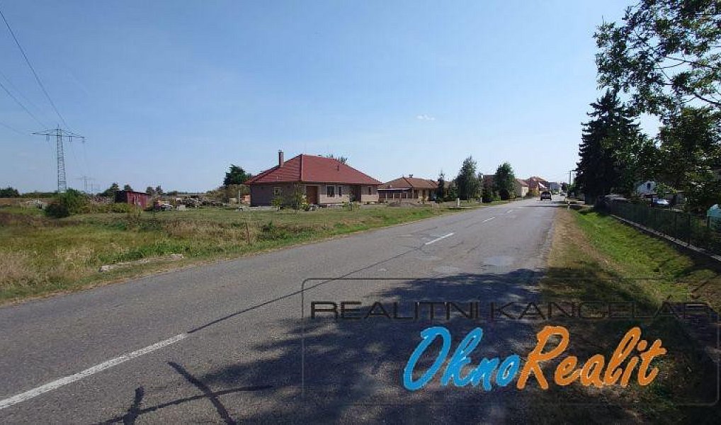 Prodej stavebního pozemku 5 615 m², Šumná – náhled fotky 2