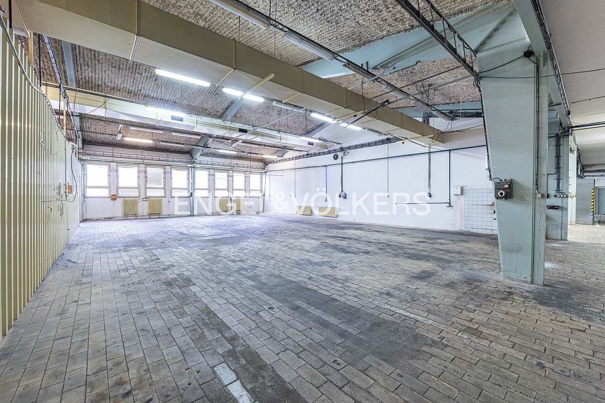 Pronájem skladovacích prostor 1 218 m² – fotografie 5