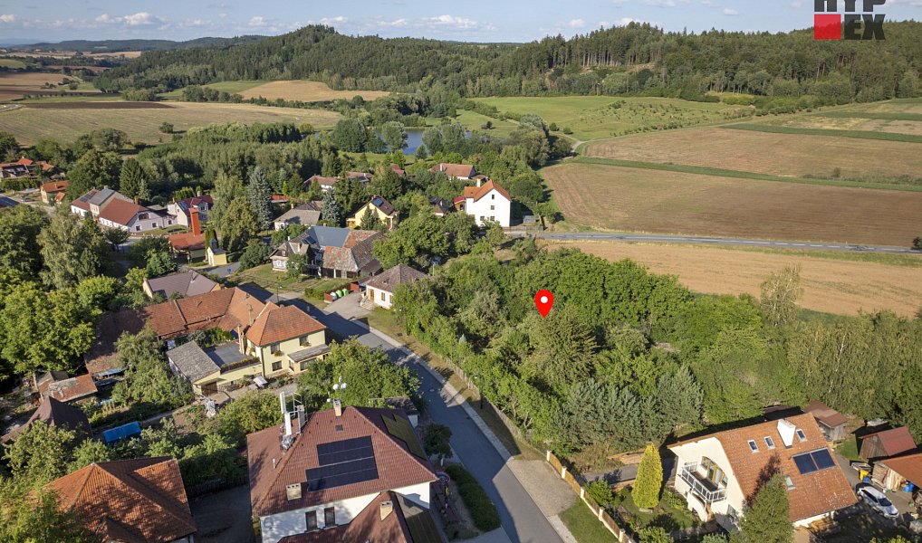 Prodej stavebního pozemku 1 513 m², Slatina – náhled fotky 13