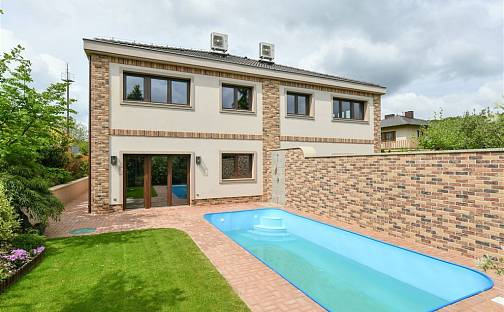 Pronájem domu 184 m² s pozemkem 432 m², Pod novou školou, Praha 6 - Nebušice, okres Praha