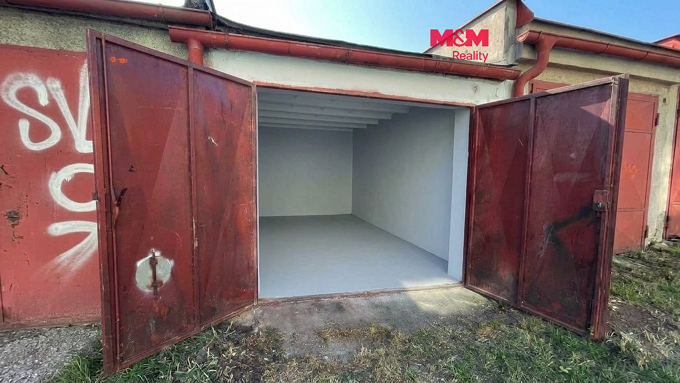 Garáž 18 m2 s elektřinou Havlíčkův Brod, ul. Konečná