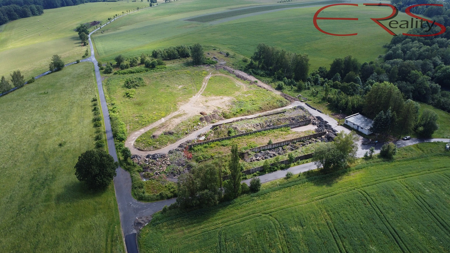 Prodej komerčního pozemku 20 712 m²