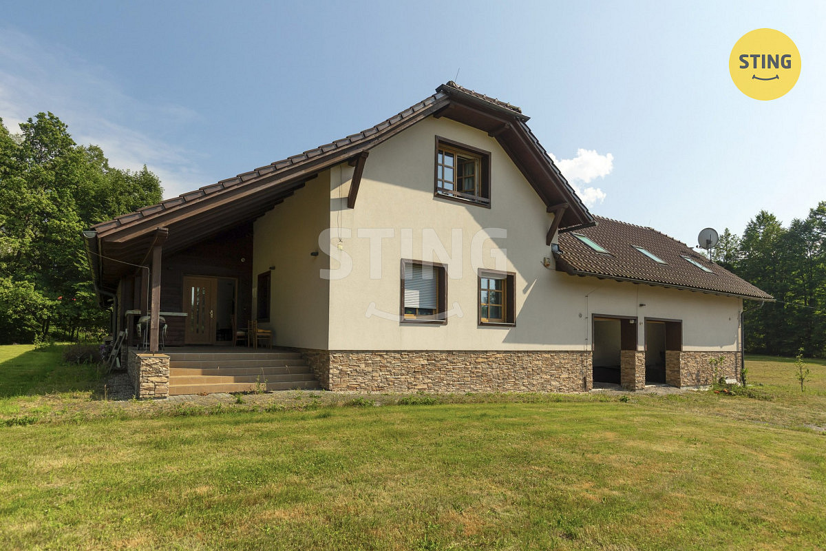 Prodej domu 708 m² s pozemkem 8 148 m² — photo 4