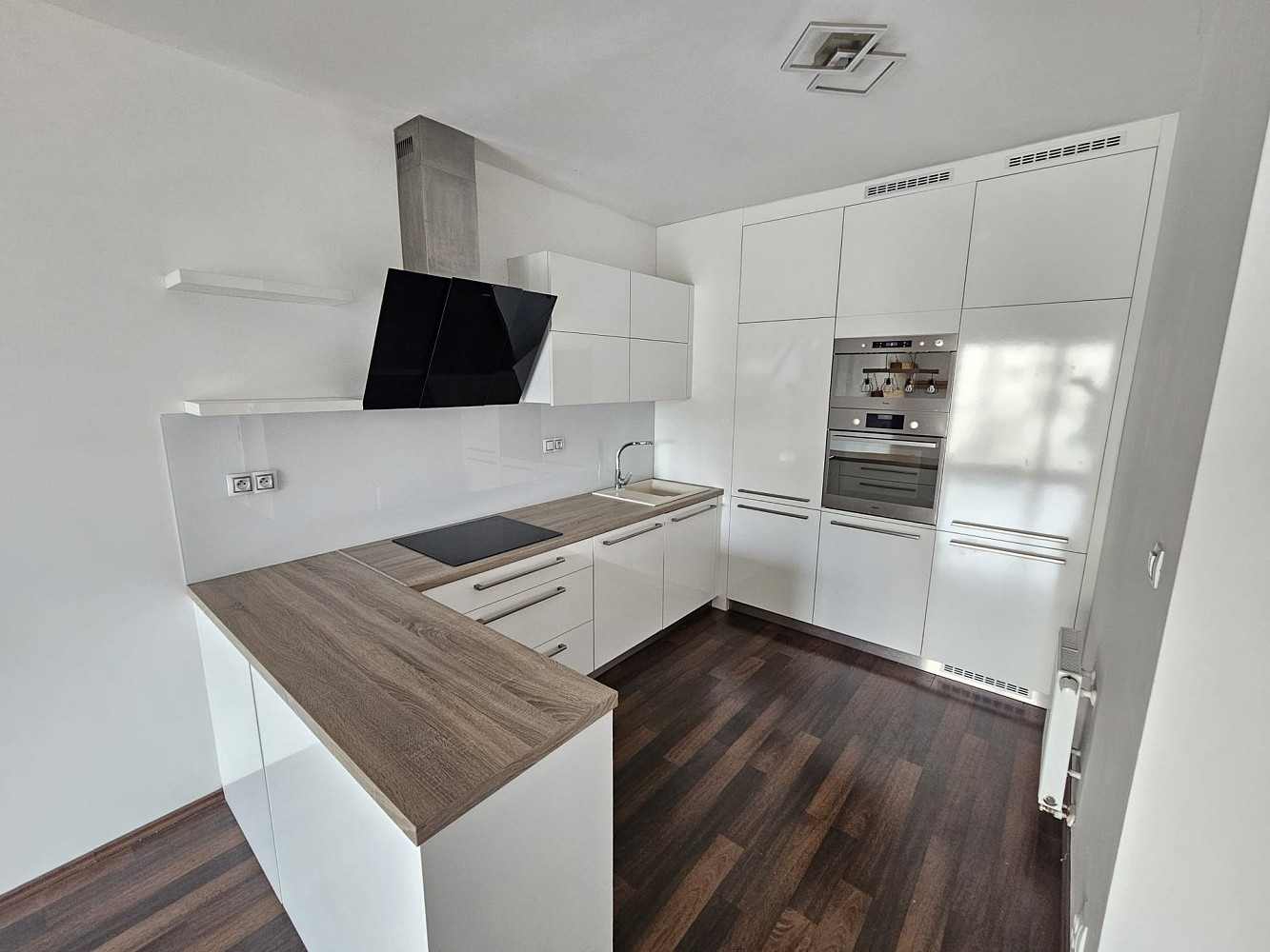 Pronájem bytu 2+kk 59 m²