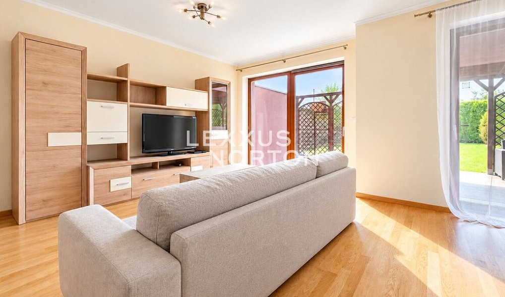 Pronájem domu 163 m² s pozemkem 600 m², Roztoky – náhled fotky 5