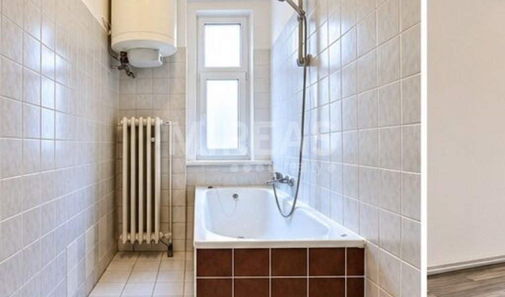 Pronájem bytu 3+kk 110 m², Milovice – náhled fotky 4