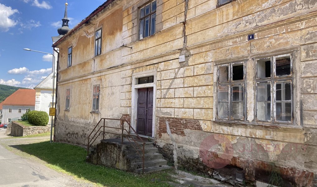 Prodej domu 950 m² s pozemkem 200 m², Kout na Šumavě – náhled fotky 4