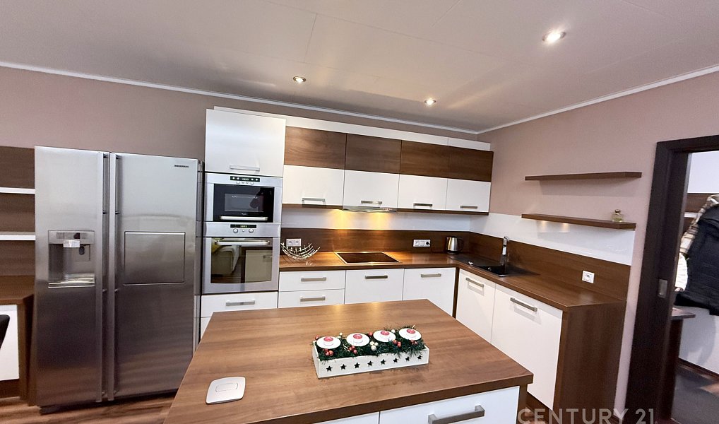 Pronájem bytu 3+kk 71 m², Praha – náhled fotky 5