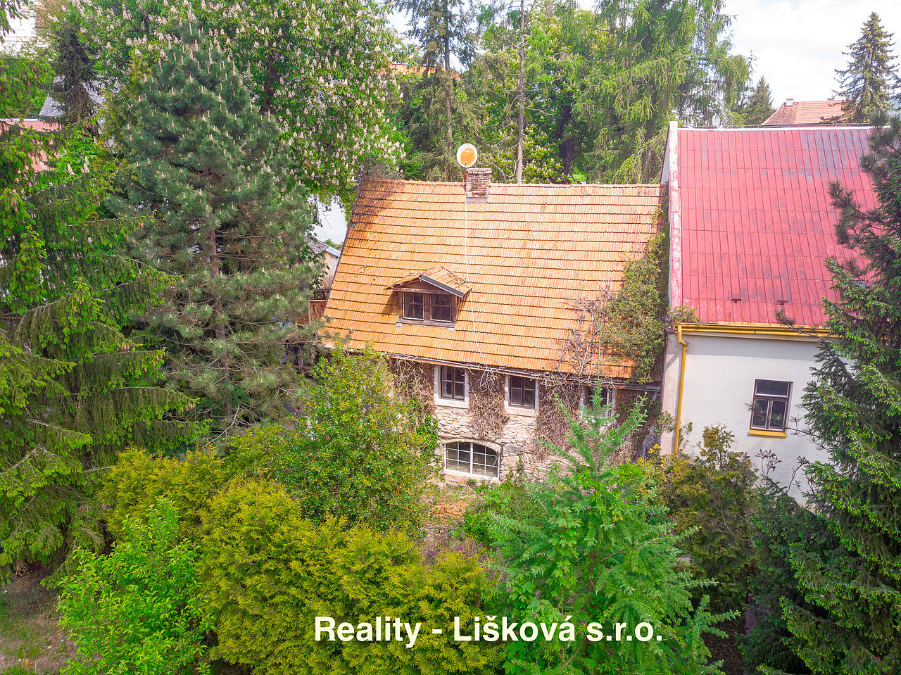 Prodej domu 160 m² s pozemkem 927 m² – fotografie 3