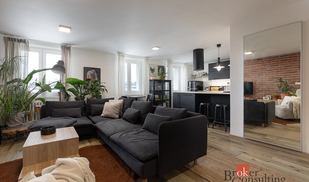 Prodej bytu 4+kk 100 m², Opava – náhled fotky 10