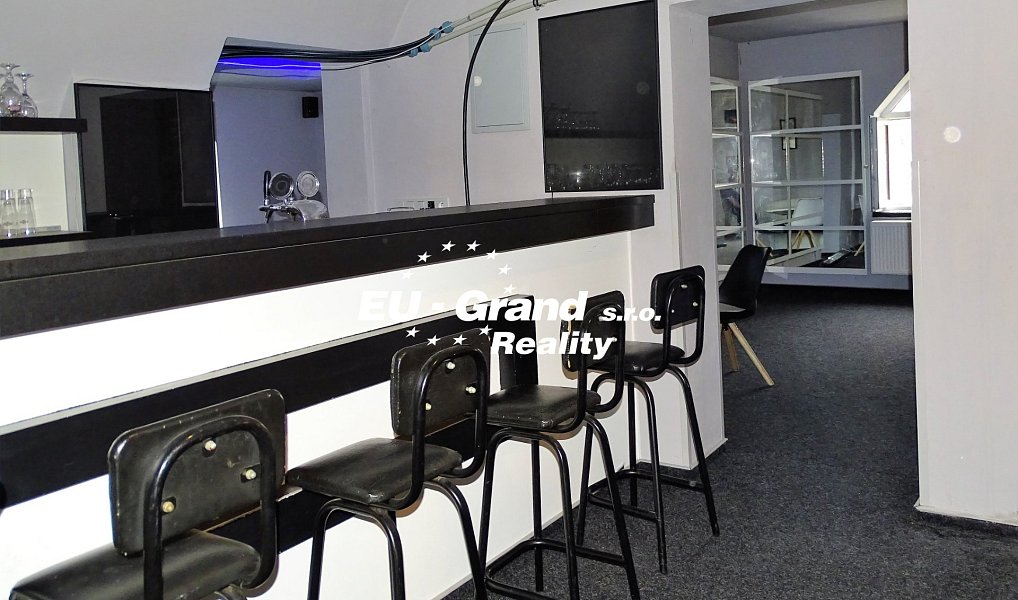 Prodej domu 325 m² s pozemkem 528 m², Šluknov – náhled fotky 23