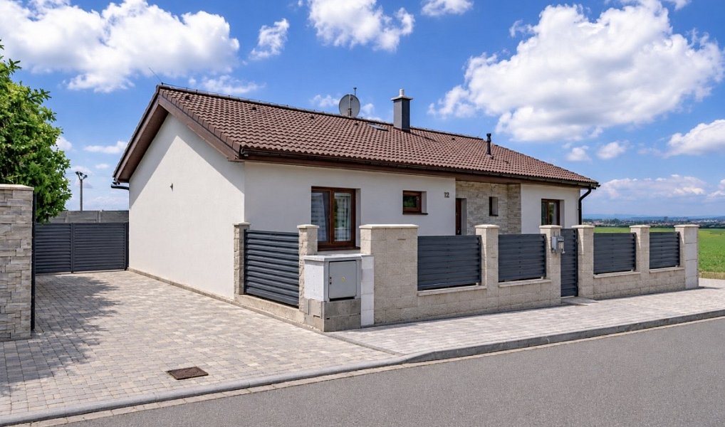 Prodej domu 100 m² s pozemkem 927 m², Olomouc – fotka 1 z 25