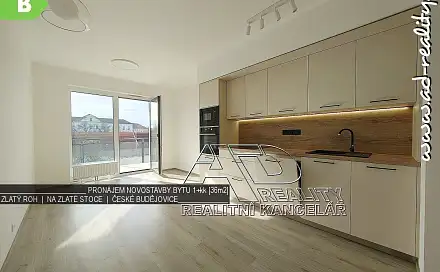 Pronájem bytu 1+kk 28 m²