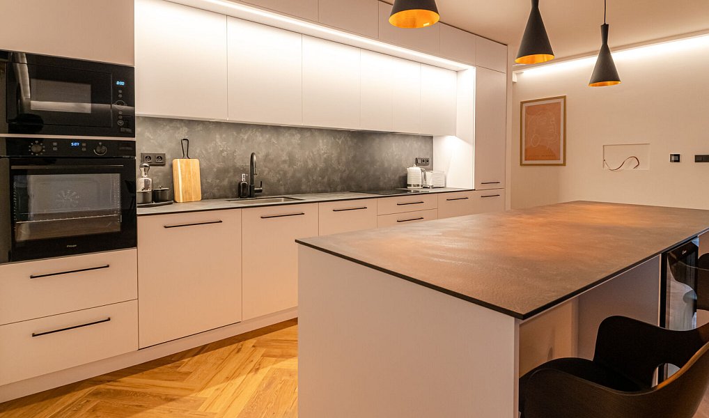 Prodej domu 350 m² s pozemkem 1 688 m², Sobotín – náhled fotky 14