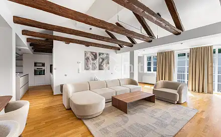 Pronájem bytu 4+kk 213 m²
