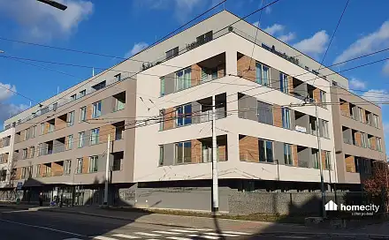 Pronájem bytu 2+kk 54 m², Štrossova, Pardubice - Bílé Předměstí