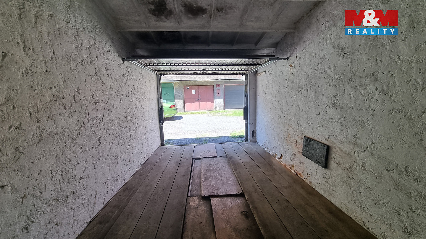 Pronájem garáže, 17 m2, český těšín, ul. božkova — photo 3