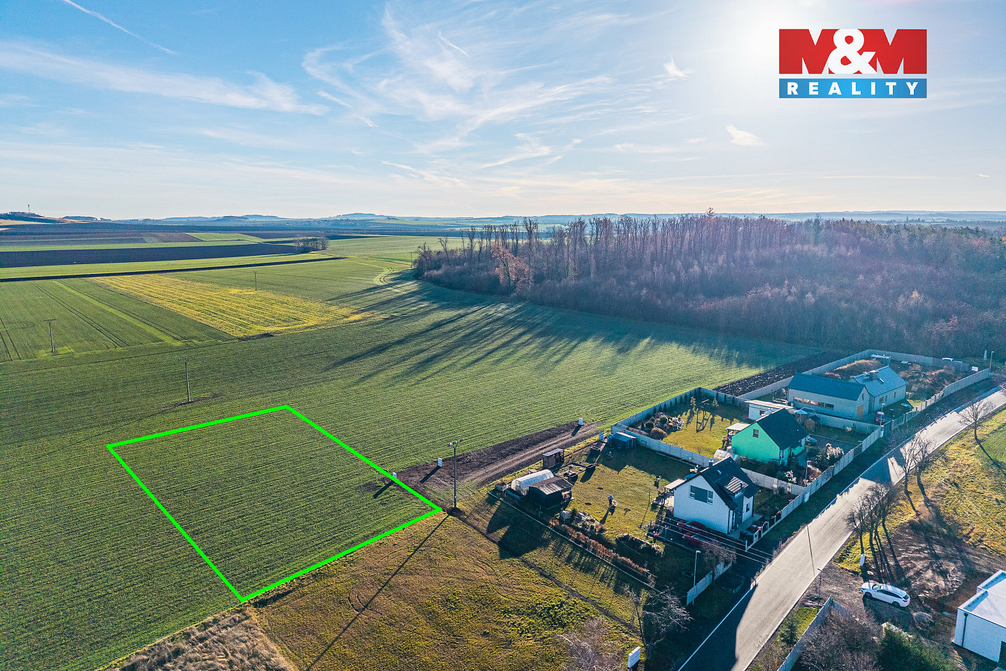 Prodej stavebního pozemku 1 000 m² – pohled 5