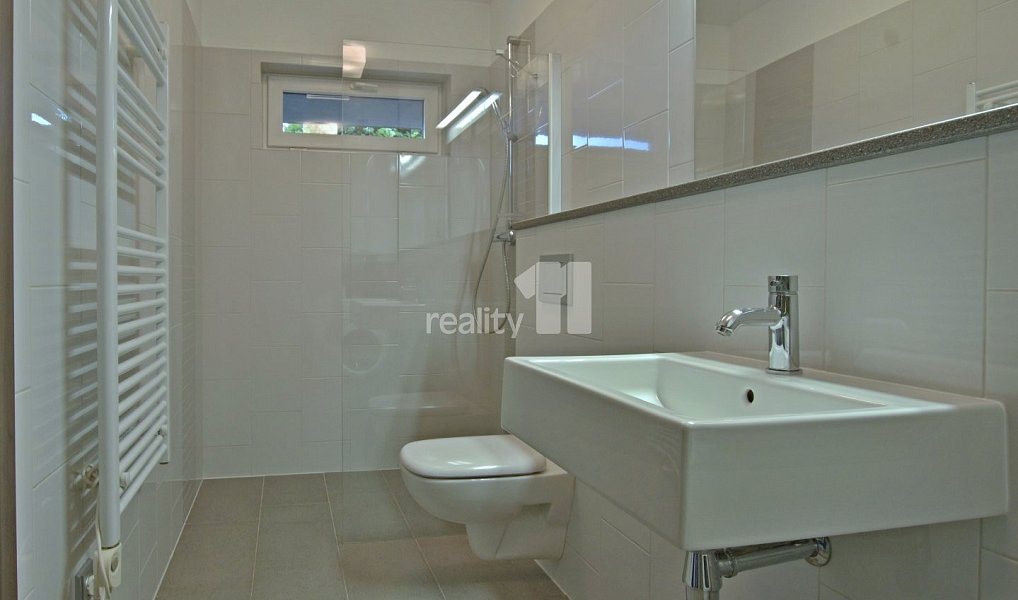 Prodej domu 200 m² s pozemkem 1 163 m², Šimonovice – náhled fotky 28