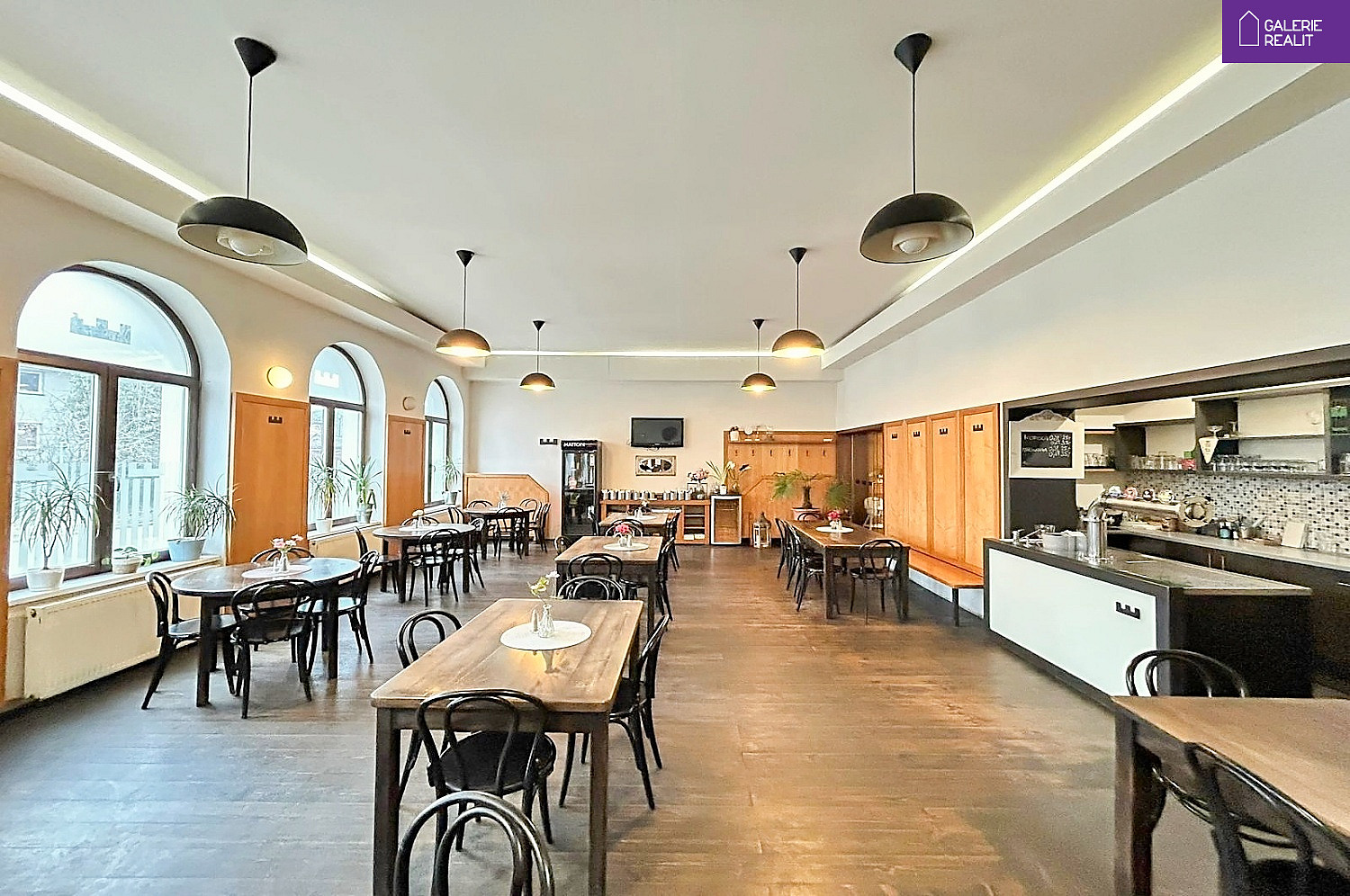 Prodej restaurace 341 m² – fotografie 2
