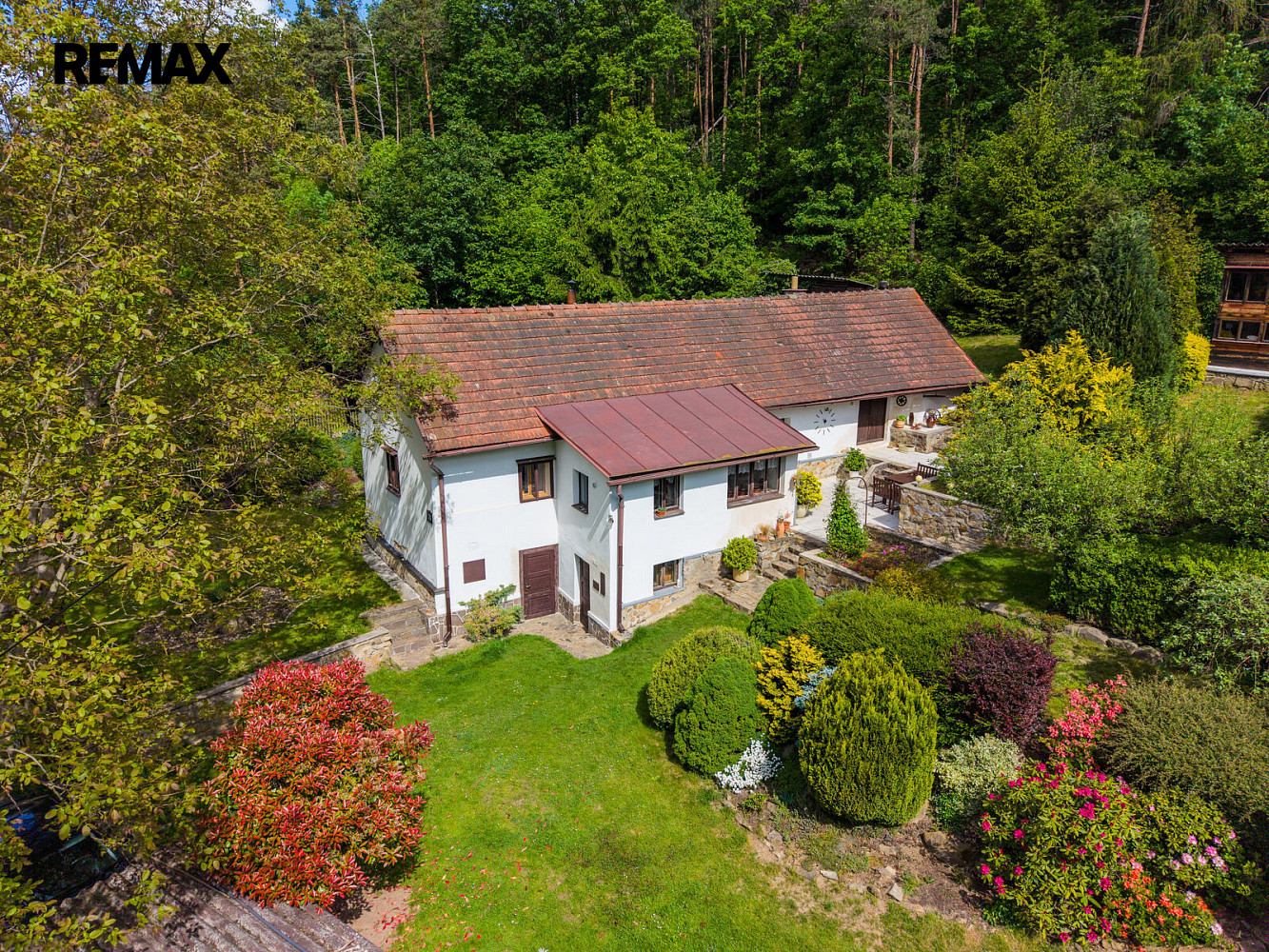Prodej domu 78 m² s pozemkem 1 648 m² – fotografie 2