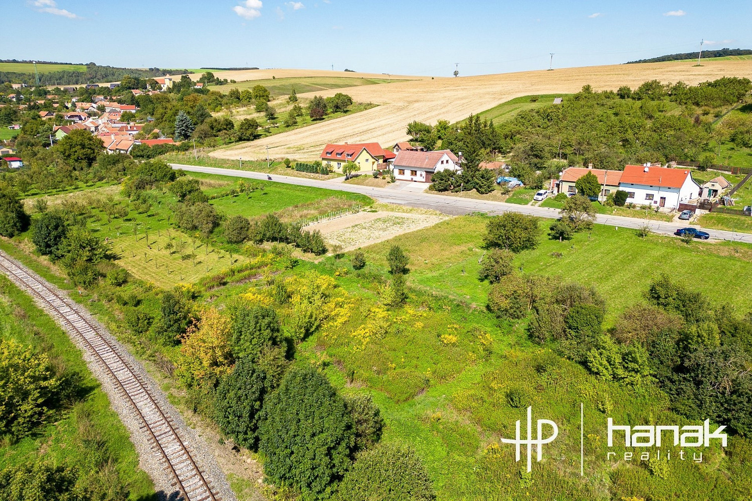 Prodej stavebního pozemku 777 m² – fotografie 5