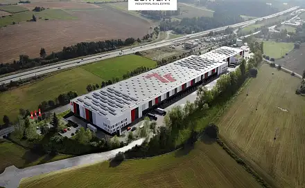 Pronájem výrobních prostor 10 000 m², Lavičky, okres Žďár nad Sázavou