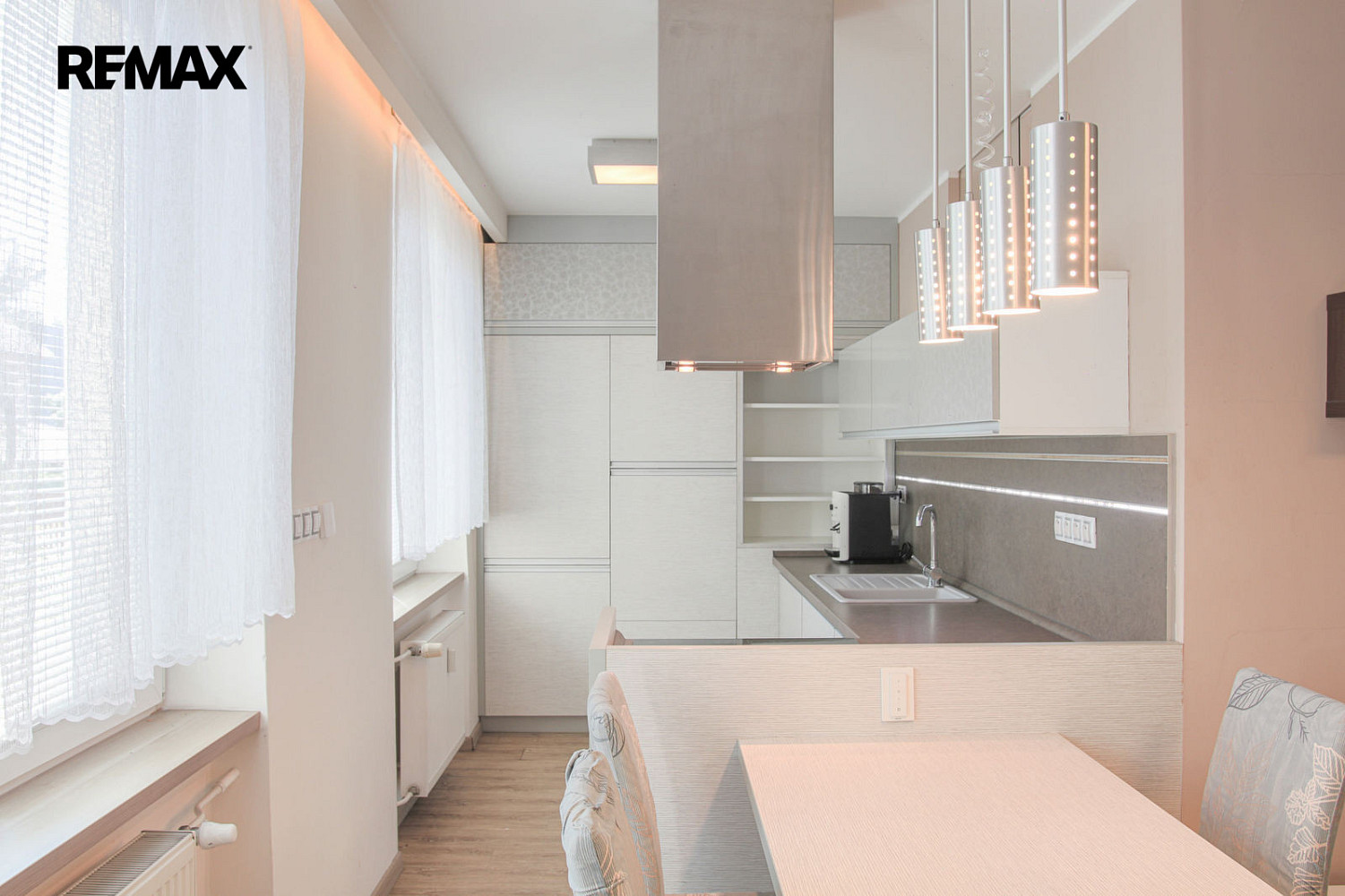Pronájem bytu 3+kk 81 m²