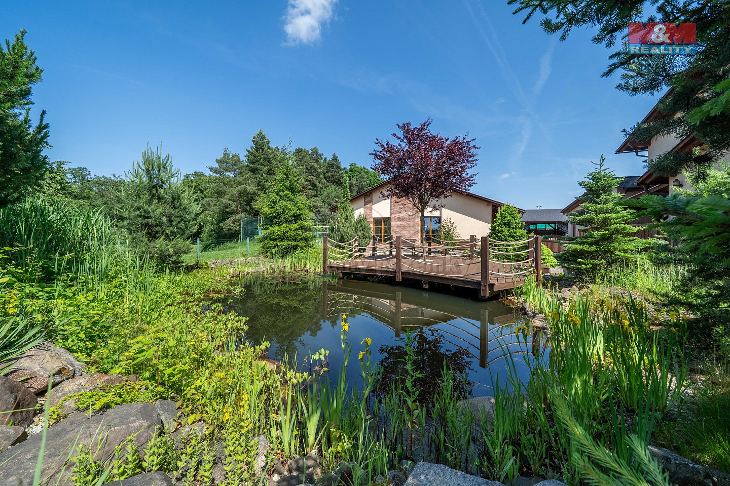 Pronájem komerčního objektu (jiného typu) 645 m² – fotografie 4