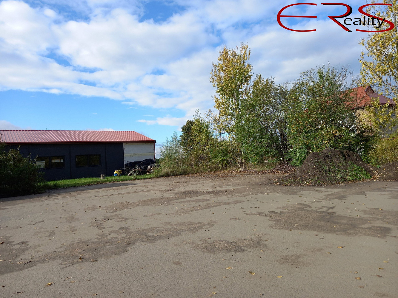 Prodej komerčního pozemku 22 226 m²