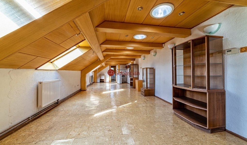 Pronájem kanceláře 216 m², Mlékojedy – náhled fotky 5