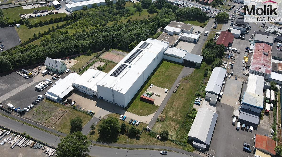Prodej skladovacích prostor 30 000 m² – fotografie 3
